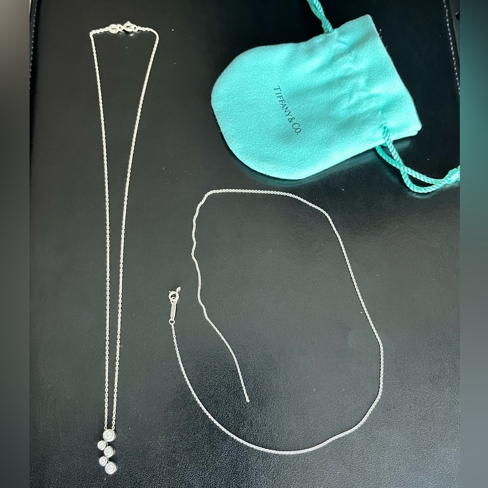 Tiffany & Co bubbles pendant necklace